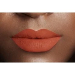 L'Oreal 112 I Achieve - Rouge Signature Encre à... -Chic Beauté Soldes 112 i achieve rouge signature encre a levres liquide mate de loreal paris 2