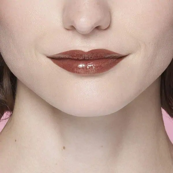 L'Oreal 303 Be Independant - Encre à Lèvres Laquée... 5 L'Oreal 303 Be Independant - Encre à Lèvres Laquée... – Image 3