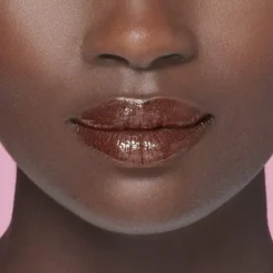 L'Oreal 303 Be Independant - Encre à Lèvres Laquée... 10 L'Oreal 303 Be Independant - Encre à Lèvres Laquée... -Chic Beauté Soldes 303 be independant encre a levres laquee brilliant signature de loreal paris 3