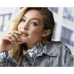 Maybelline Black Drama - Mascara Volum’Express The... 11 Maybelline Black Drama - Mascara Volum’Express The... -Chic Beauté Soldes black drama mascara volumexpress the falsie de maybelline new york 4