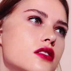 L'Oreal Enlumineur Electric Nights Visage Et Corps... -Chic Beauté Soldes enlumineur electric nights visage et corps de loreal paris 3